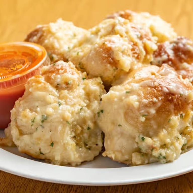 Delicious Garlic Knots